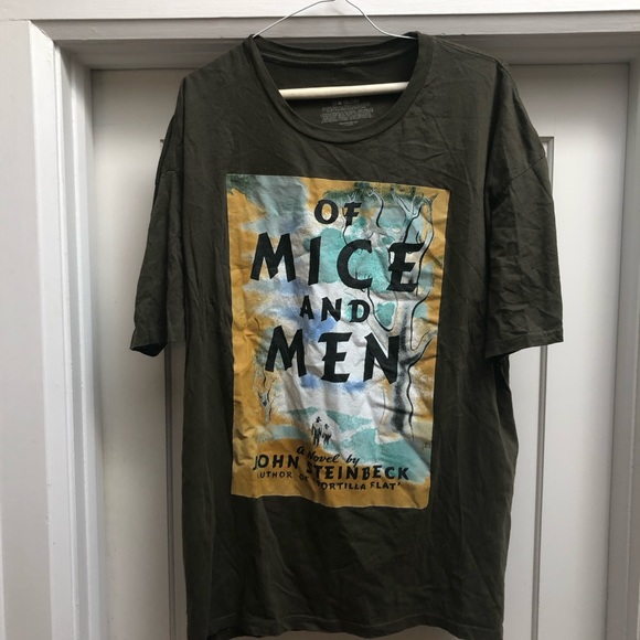 XXL Graphic T: John Steinbeck Of Mice and Men. Super cool. EUC - Picture 2 of 4